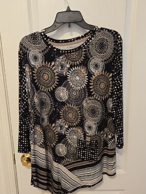 SMOKE FREE HOME/ FRAGRANCE FREE "NEVER WORN"